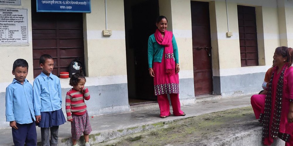 जहाँ तीन विद्यार्थीका कारण विद्यालय छ’
