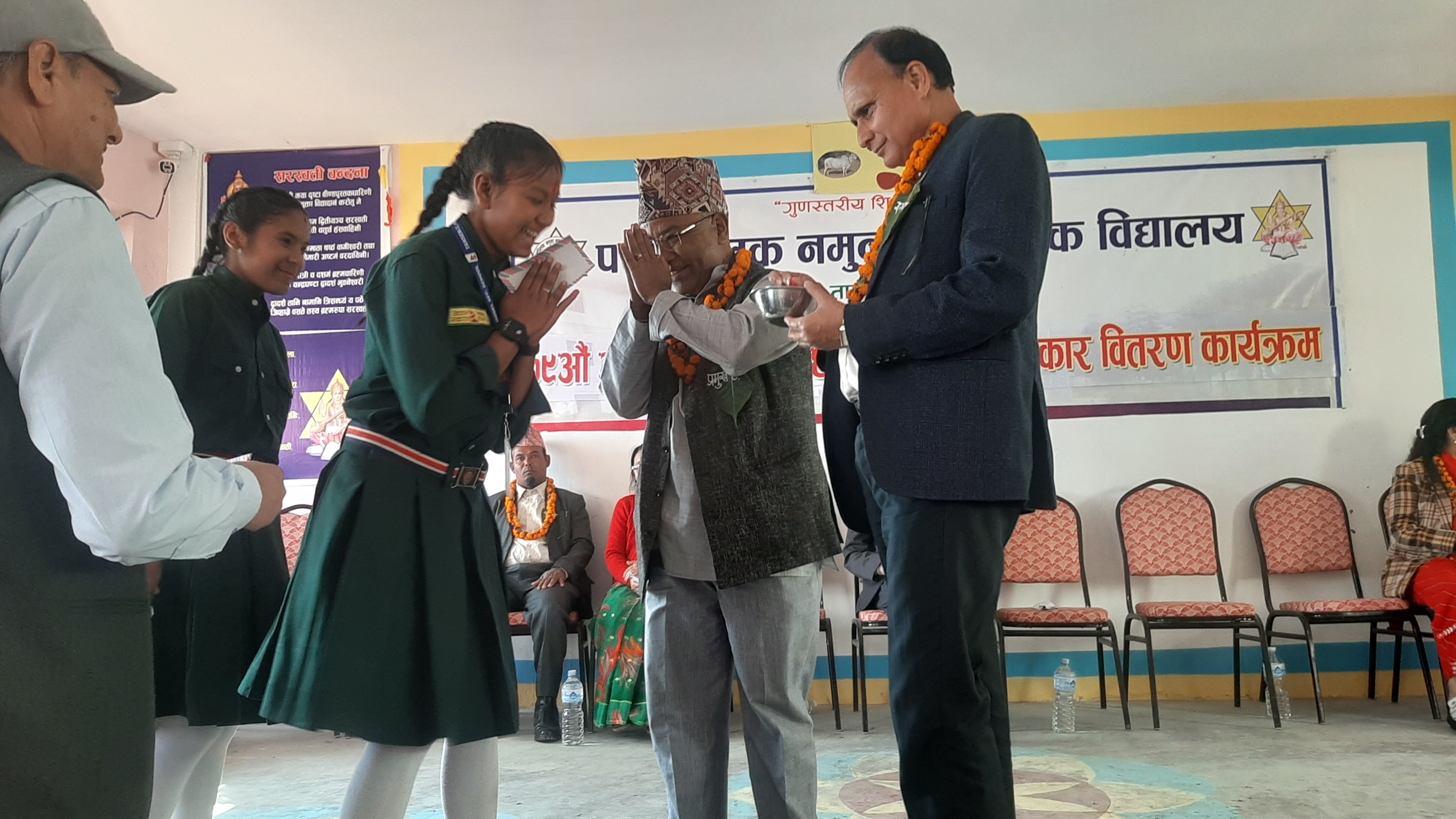 संख्यामा हैन गुणस्तरमा अब्बल बन्दै ‘पद्य पब्लिक’