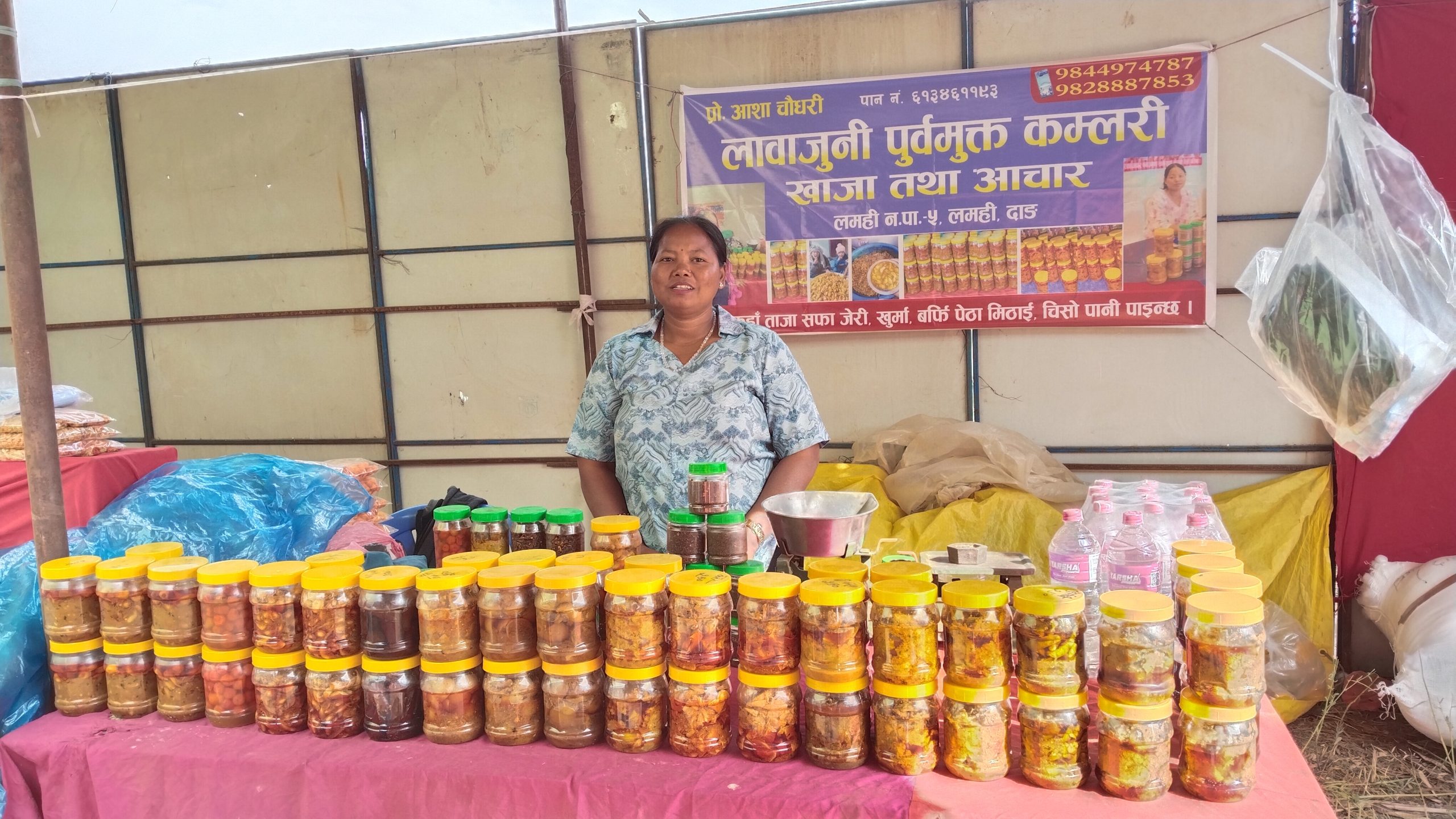 अचार बिक्री गरेर मासिक रु २५ हजार बढी आम्दानी 