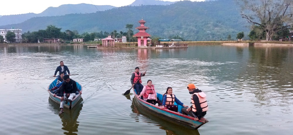 रामपुरको तालपोखरामा फेवातालको झल्को, आउने पर्यटक बढे