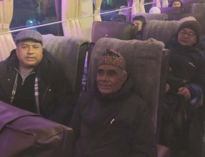 मनोनयन दर्ता गर्न टिकट लिएर  आउदै पाल्पा क्षेत्र न . २ का काङ्ग्रेस उम्मेदवार श्रेष्ठ 