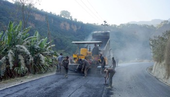 घोराहीमा नौ वर्षमा १९८ किलोमिटर सडक कालोपत्र