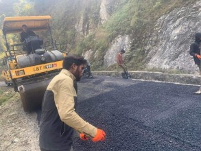 पाल्पाको रामपुरमा धमाधम सडक स्तरोन्नति हुँदै