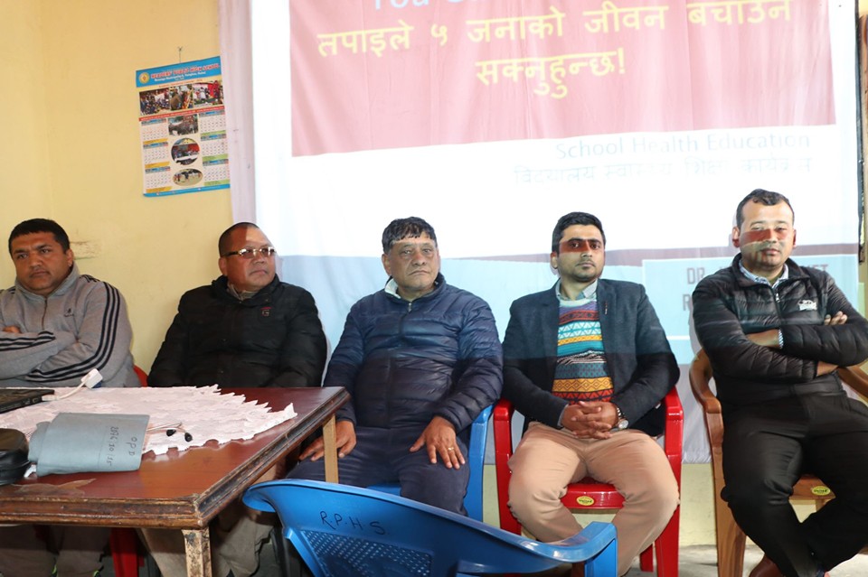 गुल्मीका विद्यालयमा स्वास्थ्य शिक्षा कार्यक्रम