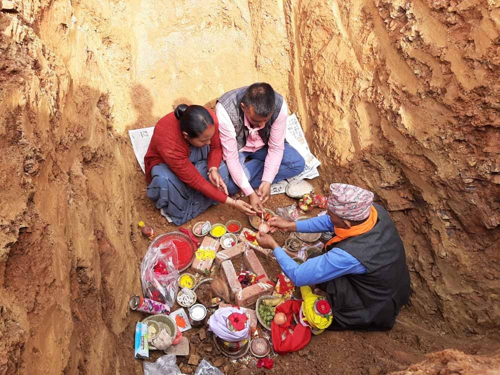 बगनासकाली गाउँ सरकारको चार तले प्रशासकीय भवन शिलान्यास