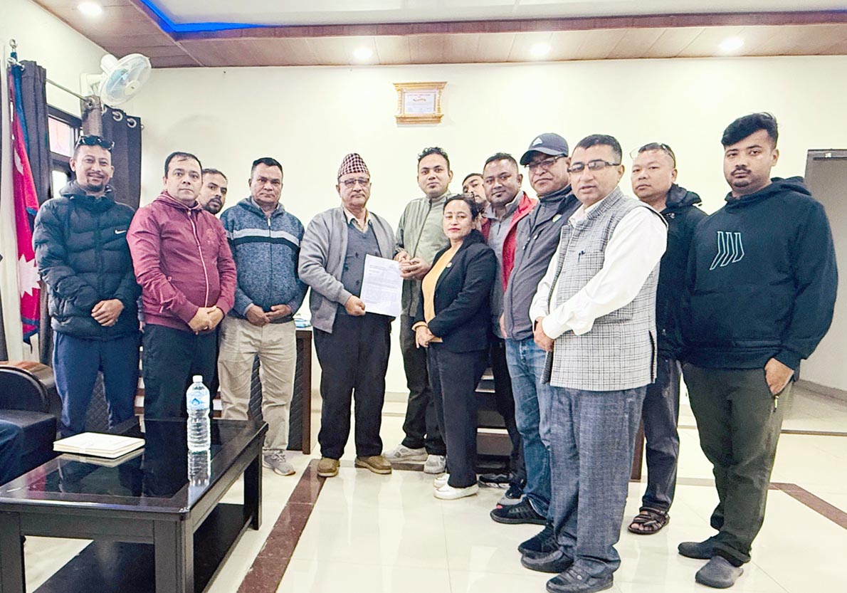 कैलाशनगर र बतासेडाडाँका स्थानीयले गराए स्थानीय सरकारको ध्यानाकर्षण