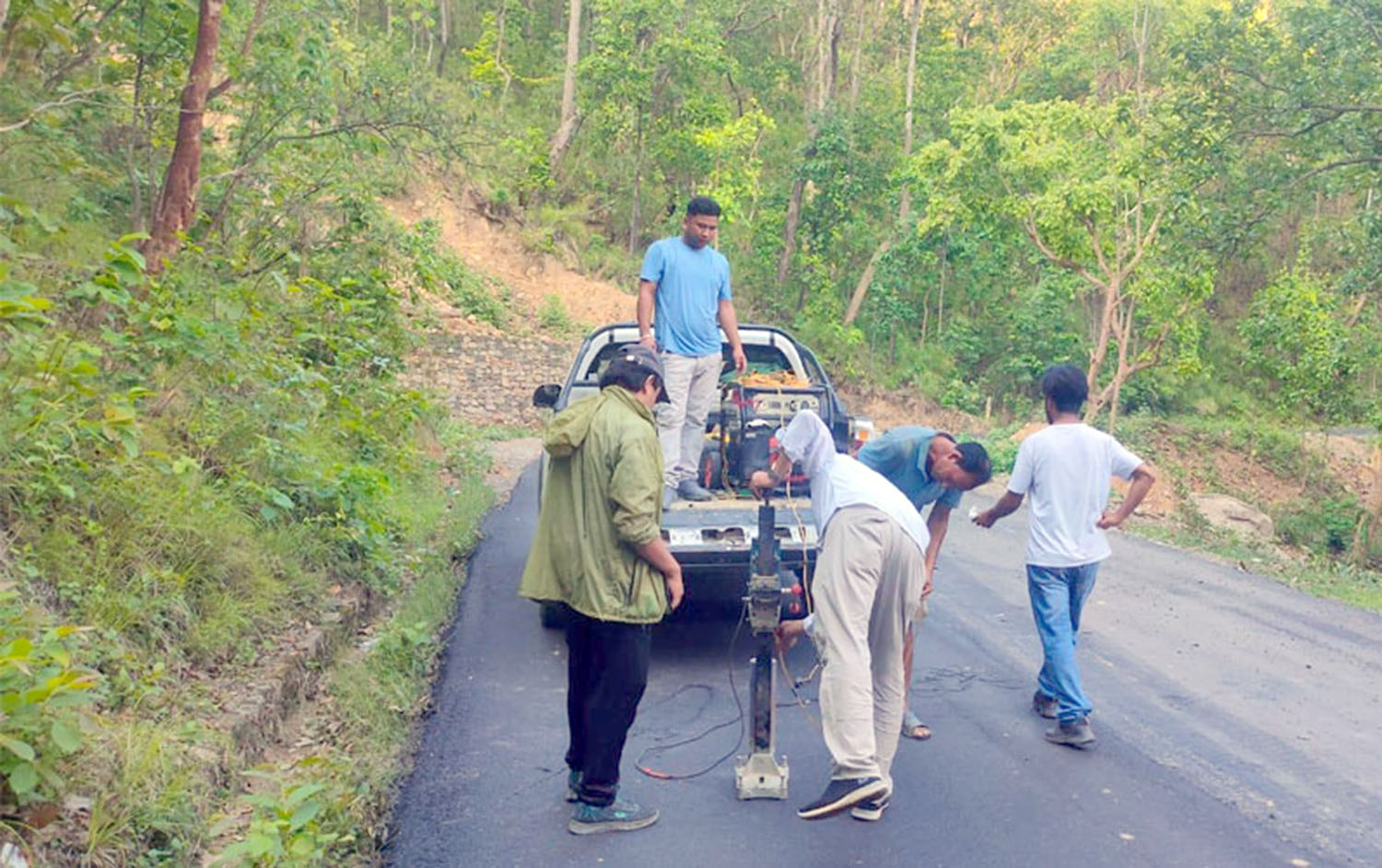 गोरुसिङ्गे–सन्धिखर्क स्तरोन्नतिपछि पर्यटक लाभान्वित