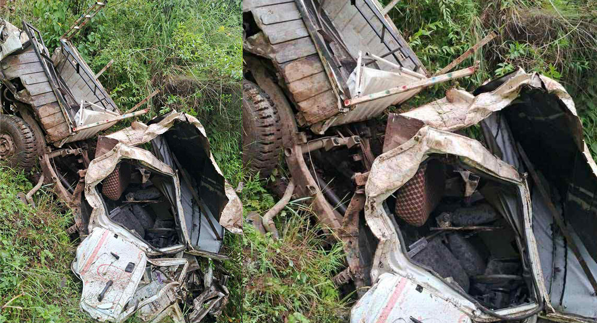 डडेल्धुरामा जिप दुर्घटना हुँदा चार जनाको घटनास्थलमै मृत्यु