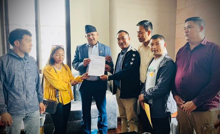  मगर र थारु  भाषालाई सरकारी कामकाजको भाषा बनाउन माग