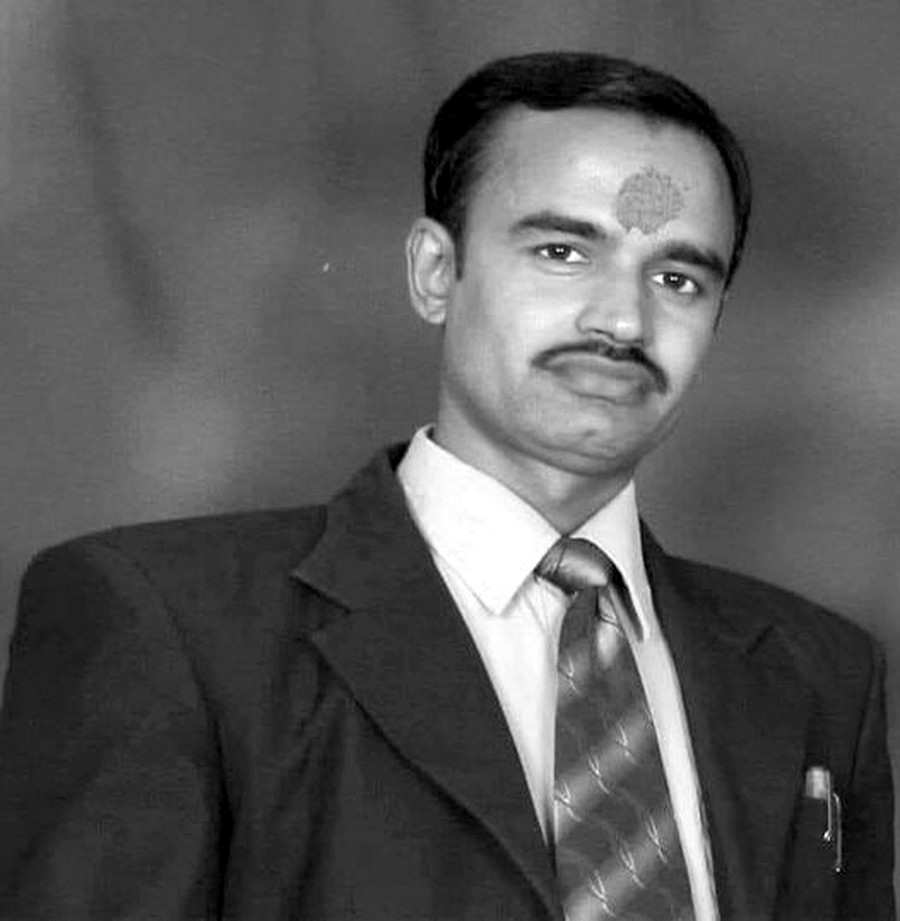 रहेनन् पत्रकार विके पाल्पाली