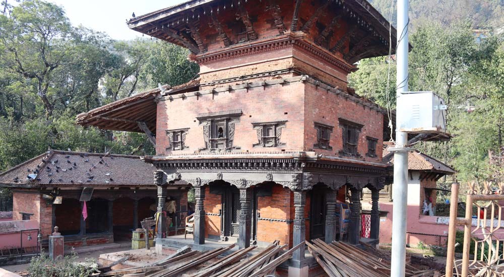 भत्कियो तानसेनको अमर नारायण मन्दिर, अनिष्ट हुने पुजारीको आशंका