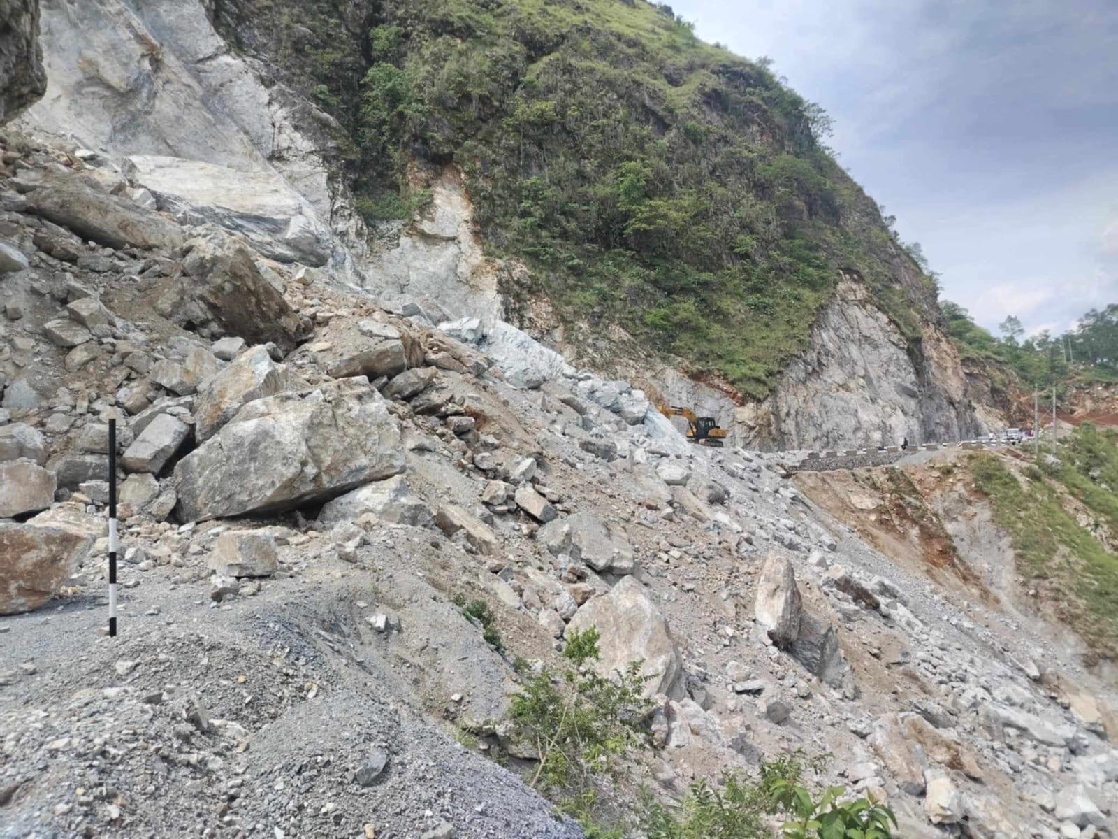 गुल्मीमा कालीगण्डकी करिडोर र रिडी–वामीटक्सार सडक अवरुद्ध