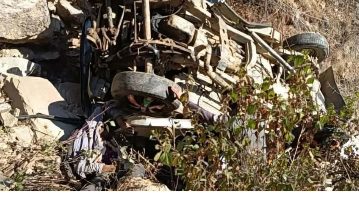 बैतडीमा जिप दुर्घटना : मृतकको संख्या चार पुग्यो