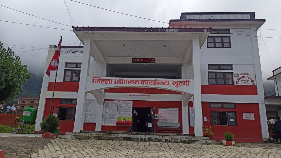 गुल्मीमा नागरिकताभन्दा राहदानी बनाउने बढी