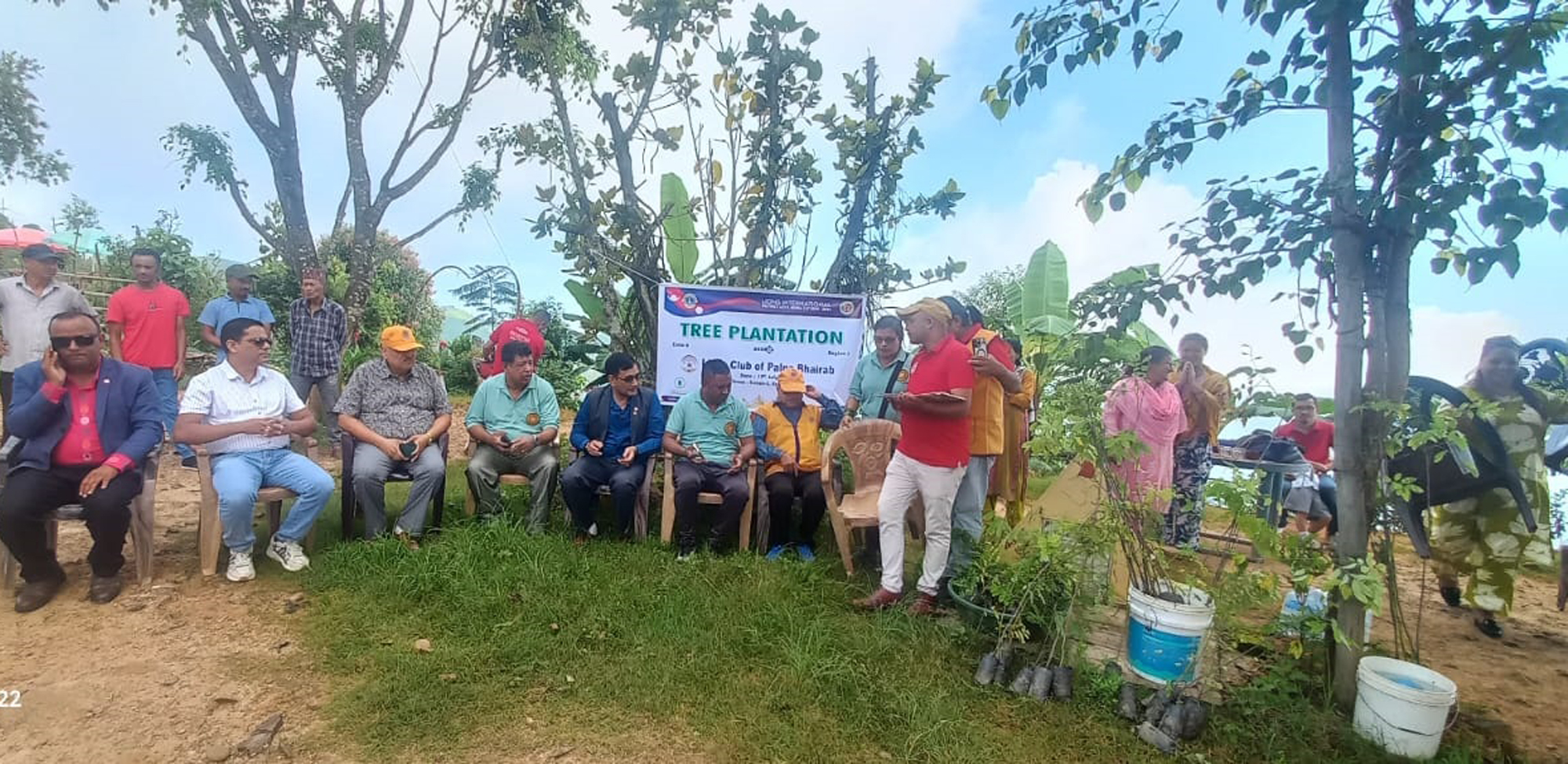 लायन्स क्लव अफ पाल्पा भैरवद्वारा वृक्षारोपण 