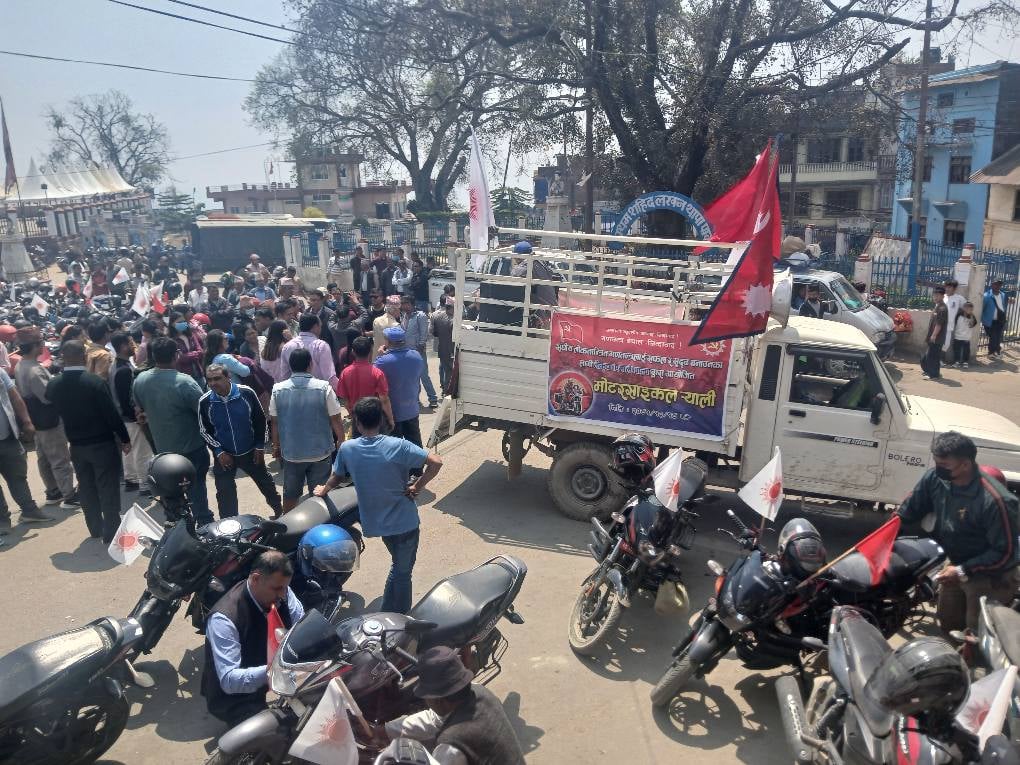 पाल्पामा एमालेको मोटरसाइकल र्‍याली