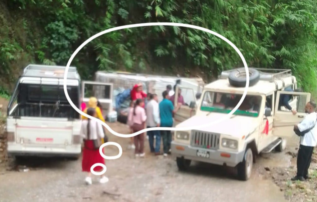 तानसेनको वैकुण्ठेमा जीप दुर्घटना : ५ जना घाइते
