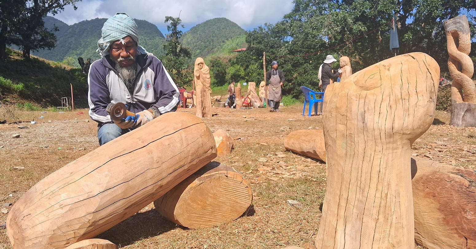 ग्रामीण पर्यटन प्रवर्द्धनका लागि काष्ठ मूर्तिकला तथा चित्रकला 