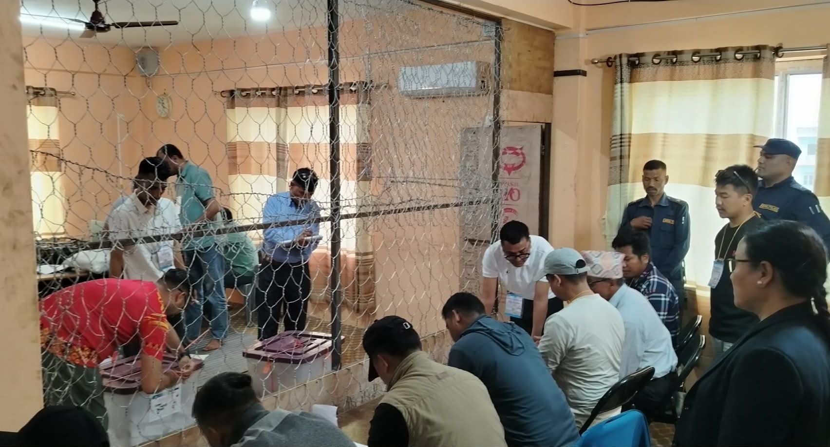 सकियो समानुपातिकको मतगणना : ५१ दलले कटाएनन् ‘थ्रेस होल्ड’