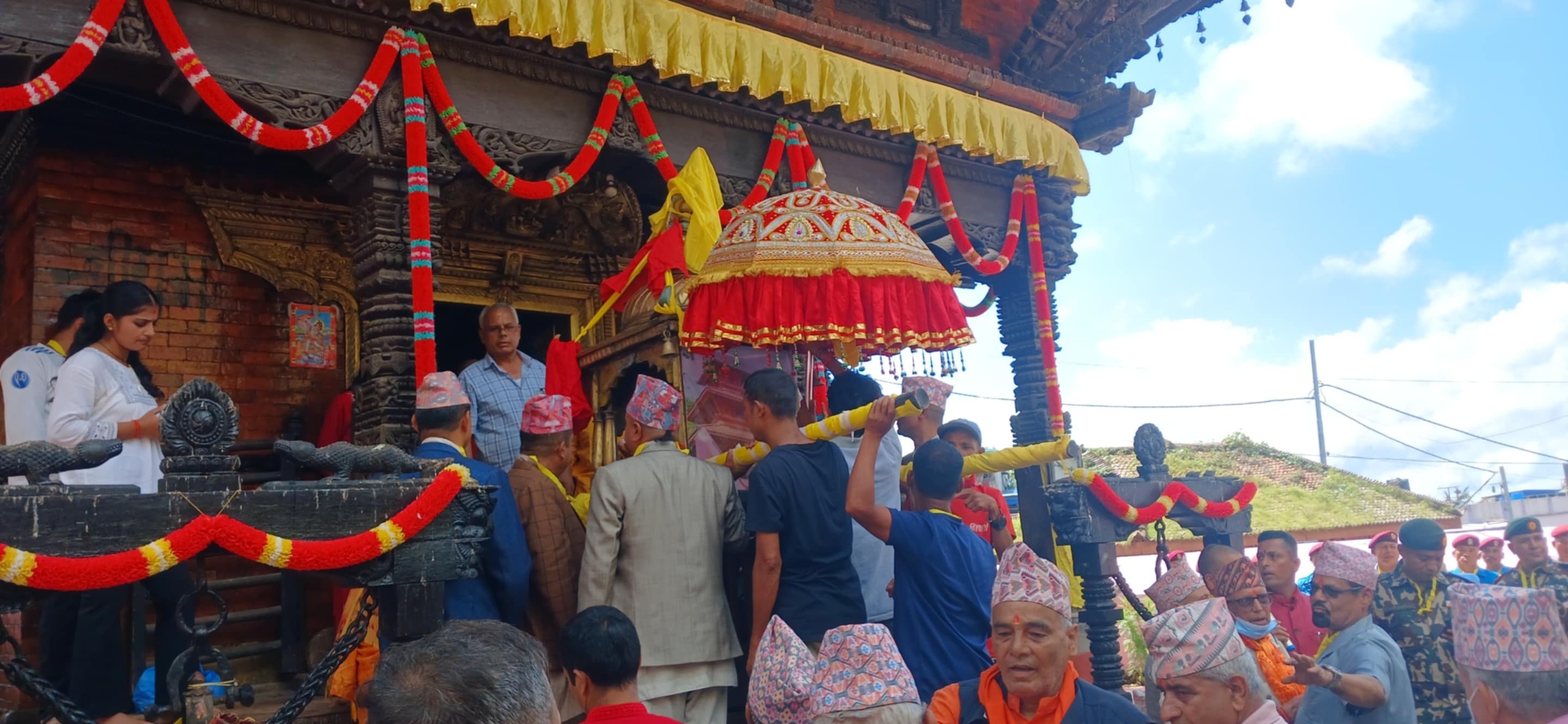 निकालियो तानसेनमा अमरनारायण रथयात्रा